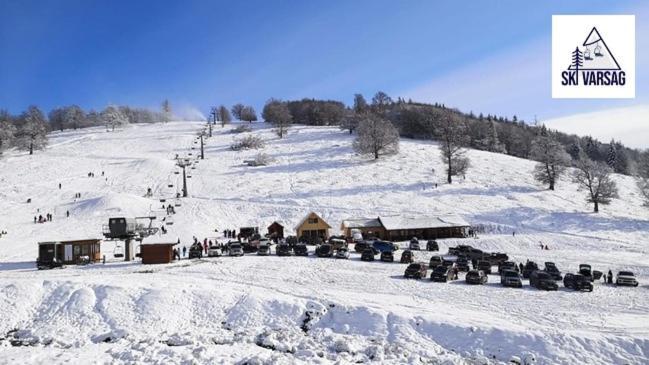 Central Chalet Varsag Zewnętrze zdjęcie
