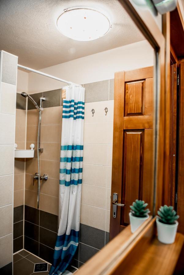 Central Chalet Varsag Zewnętrze zdjęcie