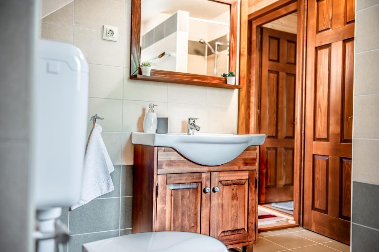 Central Chalet Varsag Zewnętrze zdjęcie